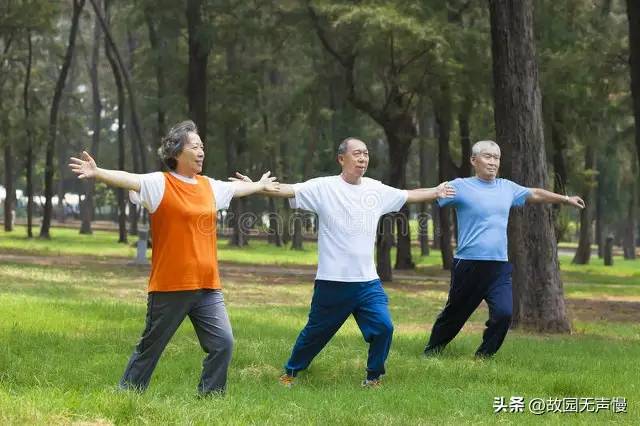 男人在66～73岁这个年龄段最“难熬”，要提前留好这4条退路