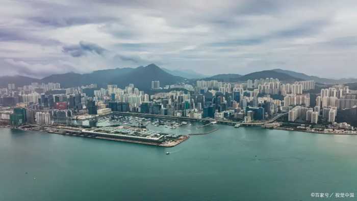 在香港的富人区，我参透了人生的意义