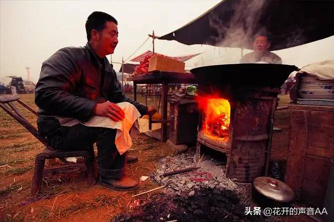 风匣，一种古老的鼓风助火的工具