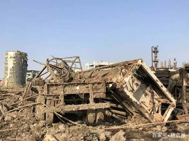 响水爆炸，生死之间：“什么钱不钱，命保住就不错了”